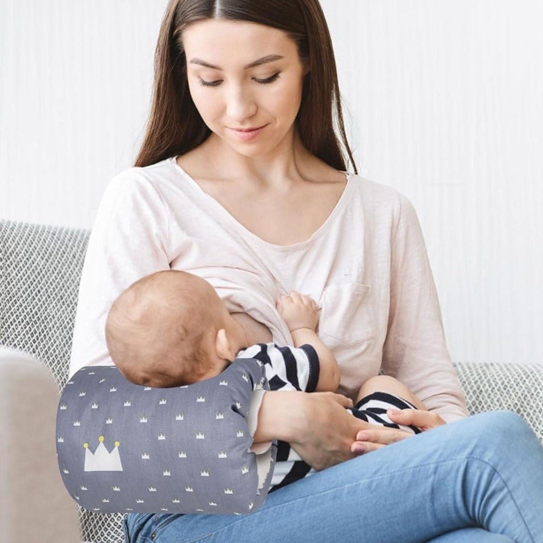 Coussin d’Allaitement - ArmNurse™ - Couronnes - Au Coin Des Minis