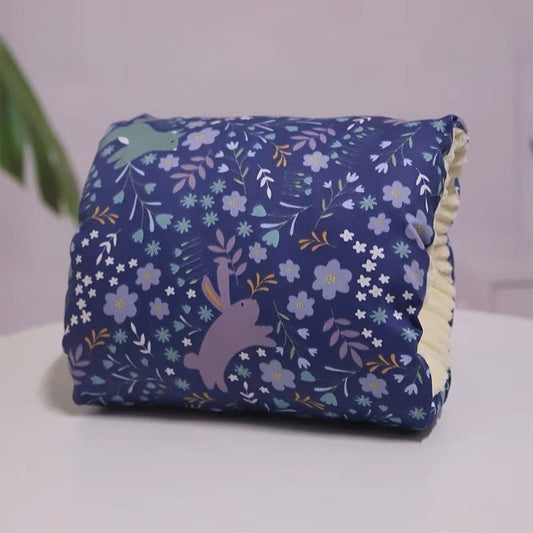 Coussin d’Allaitement - ArmNurse™ - Jardin Enchanté - Au Coin Des Minis